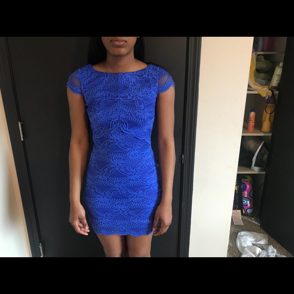 royal blue dress